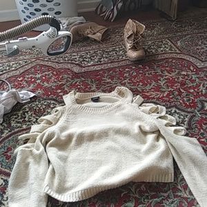 Cropped sweater
